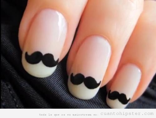 Nail art uñas pintadas con el bigote hipster