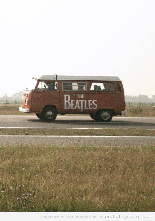 Imagen retro de una furgoneta Volkswagen Camper antigua The Beatles