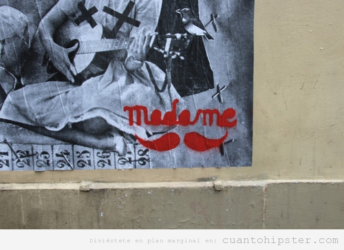 Curioso mural en una calle de Paris, Madame Moustache