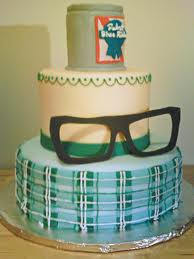 Pastel de cumpleaños para hipsters con gafas de pasta