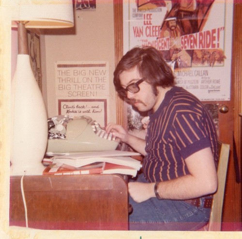 Dads are the original hipsters, padre escribiendo a máquina