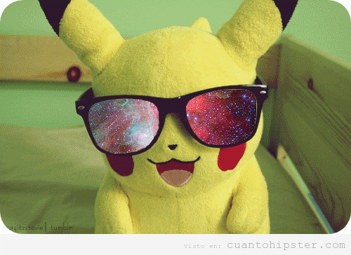Pikachu con gafas cósmicas hipster