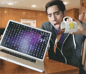 Gif animado gracioso, hipster derrama café en un macbook