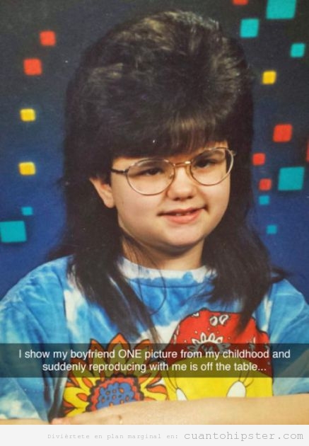 Foto niña con look hipster en los años 80