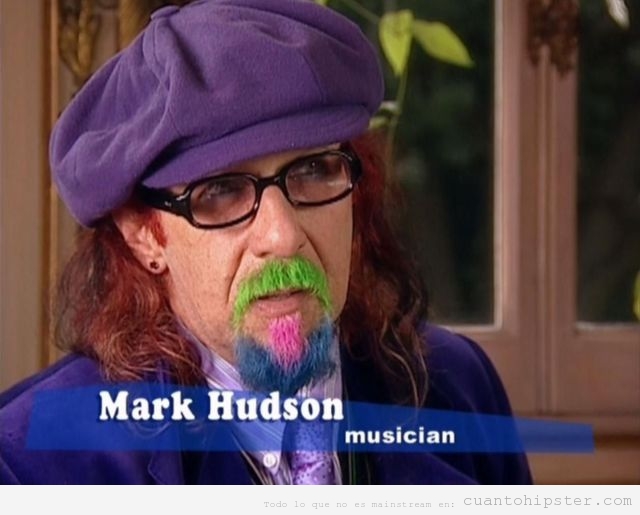 Mark Hudson músico con look hipster