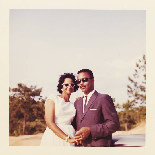 Fotos padres hipsters en su boda