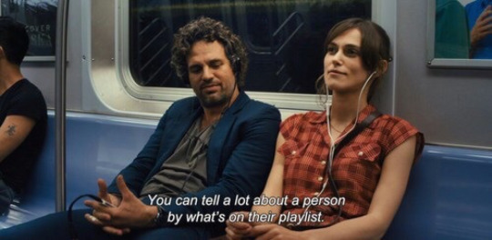 Frame Begin Again escuchar música en el metro