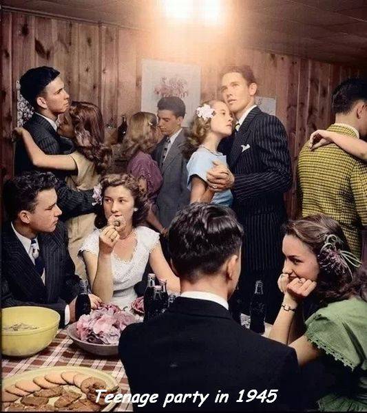 Fiesta de adolescentes en 1945